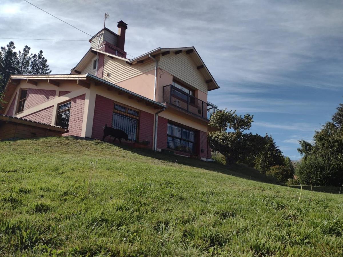 Pinto Casa Hostel & Bar Эскель Экстерьер фото