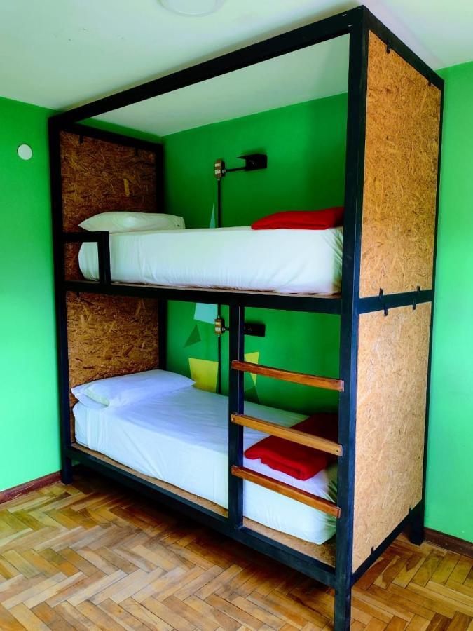 Pinto Casa Hostel & Bar Эскель Экстерьер фото