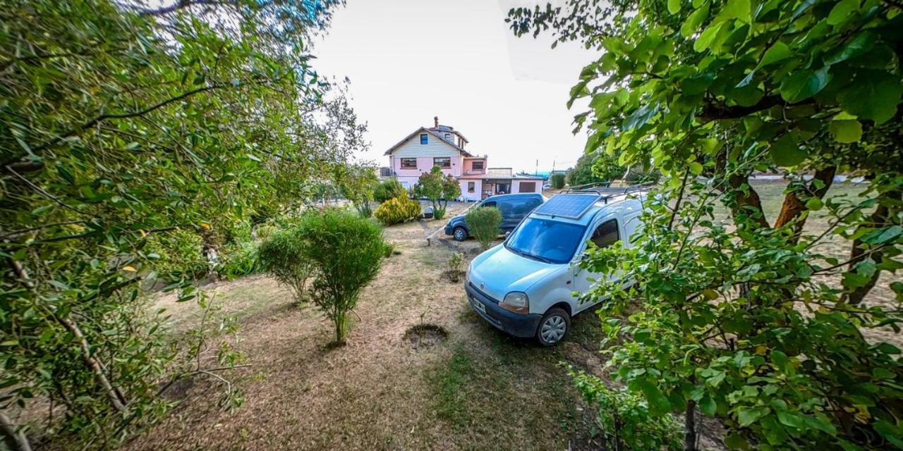 Pinto Casa Hostel & Bar Эскель Экстерьер фото